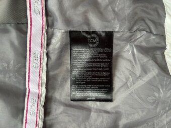 Krásná bílá bunda z husího a prachového peří vel. S - 14