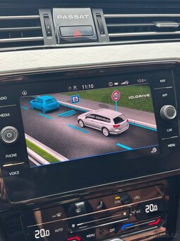 VW Passat Variant 2.0TDI 110kw DSG rok 2021 - 14