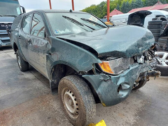 Mitsubishi L200 2,5DID 100kw kód motora: 4D56 - 14