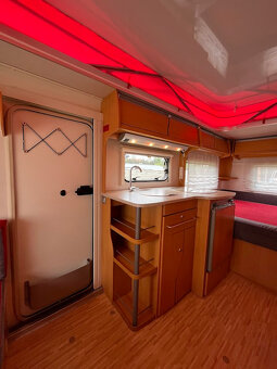 Karavan Hymer Feeling 425 2008, PŘEDSTAN MARKÝZA KRÁSNÝ STAV - 14