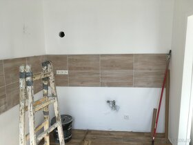 Rekonstrukce bytů, koupelen - 14