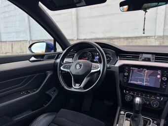VW Passat R-Line - 14
