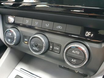 Škoda Octavia 3 Combi 1.6TDI 81kW Tažné Tempomat Navigace - 14