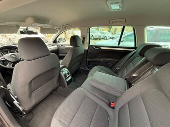 Škoda Superb II 2.0tdi 140ps combi DSG-NAVI-Dekra - 14
