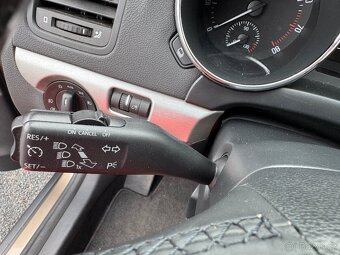 Škoda Yeti 1.2TSi 77kW DSG NAVI XENON - 14