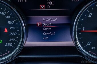 Mercedes-Benz E trieda Sedan E220d A/T / ŤAŽNÉ / KAM. / TEMP - 14