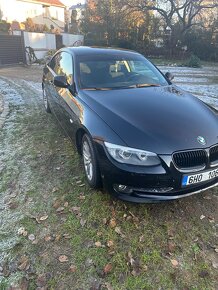 BMW E92 320 D manuál - 14
