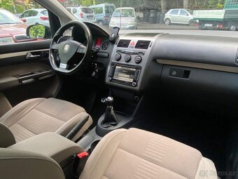 VW Touran Highline RLINE 2.0 TDI xenony klima tažné tempomat - 14