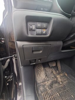 Toyota Highlander - 2.5l – HYBRID - AWD-i - 182kW - 7MÍST - 14