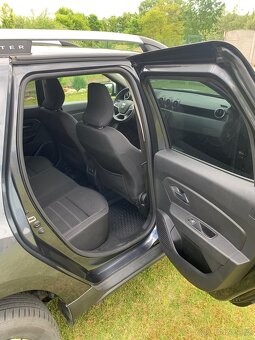 Dacia Duster 1.3 TCe 96kW Prestige - 14