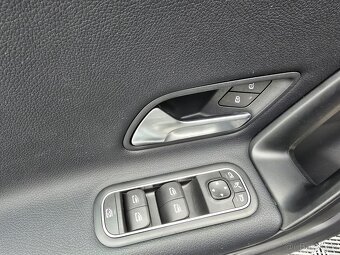 ⭐Mercedes-Benz CLA 180d/85KW/MANUÁL/2.MAJ/DPH⭐ - 14