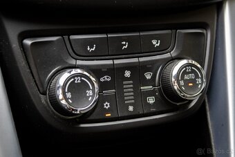 Opel Zafira Tourer 1.6 CDTI Ecotec Manual 7-miestne - 14