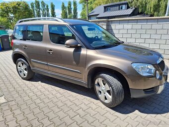 Škoda Yeti 1.2 benzín, 77kW manuál / Navi / tažné - 14