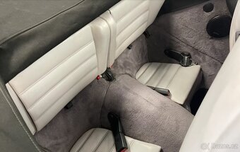 Porsche 911 (964) Carrera 2 Cabrio, 3.6, 250 koní, manuál - 14