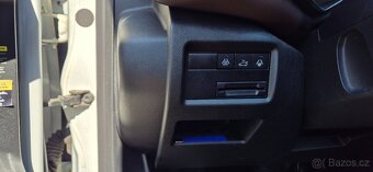 C5 Aircross 1,6 turbo ĆR MAX možná výbava DPH - 14