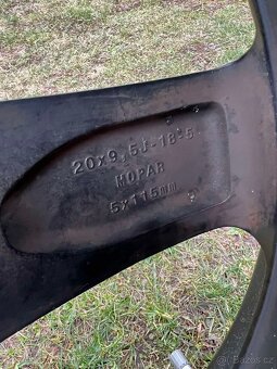 Originální kované alu kola SRT hellcat R20 275/40/20 - 14