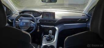 Peugeot 5008 2.0 Hdi rv.2017/10 - 14