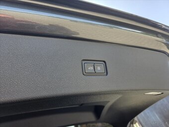 Audi Q8 3,0 50TDi S-line Nez.Top. Tov.Záruka ČR 1.ma CR V6 M - 14