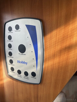 Hobby 460 UFe Excellent, STŘEŠNÍ ANTÉNA - 14