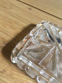 Broušená skleněná dóza malá 2x - 14