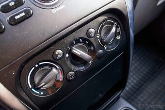 Suzuki SX4 1.5 GLX Urban Line - 14
