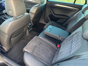 ŠKODA SUPERB COMBI 2.0 TDI STYLE - 14