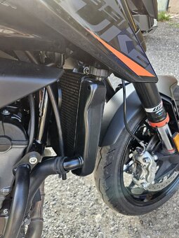 KTM 890 DUKE BLACK EDITION - 14