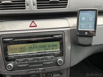 Volkswagen Pasat 1.9 TDI 77 KW r.v.2009 - 14