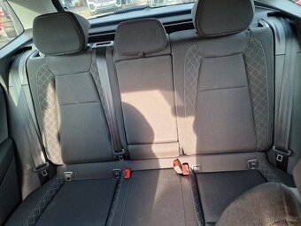 Škoda Karoq 1,6TDI 85KW STYLE WEBASTO - 14