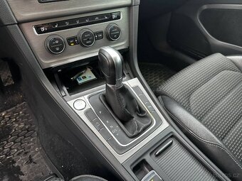 Volkswagen Golf 1.6 TDI DSG - 14