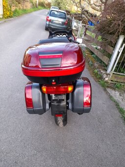 Honda ST 1100 - 14