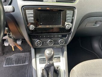 Škoda Octavia 1,6 TDI 77 KW ELEGANCE - 14