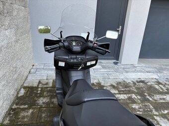 Suzuki Burgman 400 2007 - 14