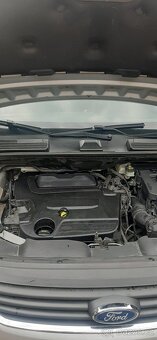 FORD KUGA 2,0TDCi, 4x4, automat - 14