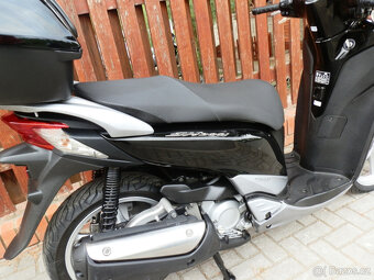 Honda SH 300i (2011) - 14
