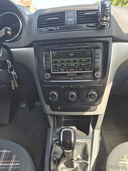 Škoda Yeti 2.0 TDI 4x4 top stav - 14