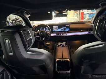 BMW 740D XDRIVEMpaketB&W - 14