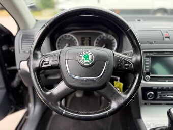 ŠKODA OCTAVIA 2 COMBI KŮŽE 2.0 tdi - 14