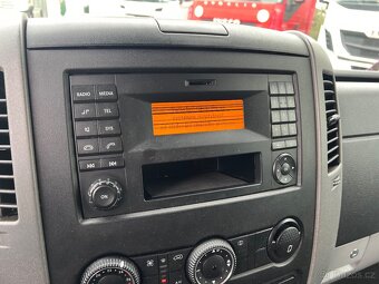 Mercedes Sprinter 319,V6,valník - 14