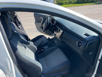 Toyota Auris Touring Sports 1.6 VVTi Selection, DPH - 14