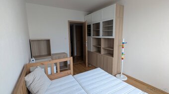 Pronájem bytu 3+1 Novoborská Praha 9 Prosek - 14