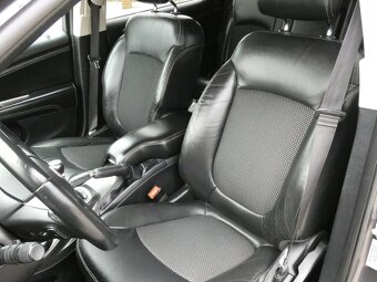 Fiat Freemont 2.0MJT, CROSS TOTÁLNÍ VÝPRODEJ - 14