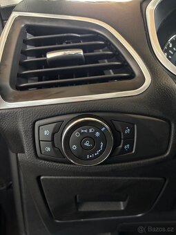 Prodám Ford S-Max rv 2017 - 14