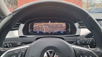 Volkswagen Passat - 14