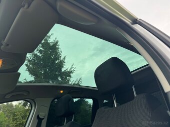 Peugeot 5008 1.6HDI 7 míst,navigace - 14