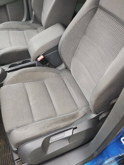 VW Touran 2.0 TDi  103 kW  r.v. 12/2004 - 14