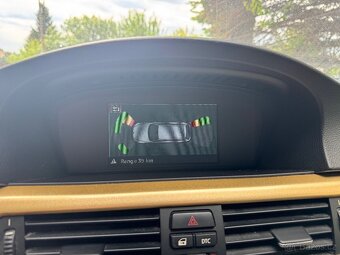 BMW e91 320d 120kw - 14