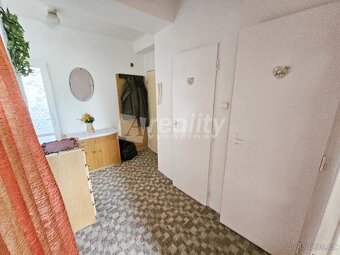 Prodej bytu s garáží a zahradou, Arnolec, ev.č. 02167 - 14