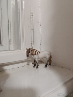Schleich sběratelští koně - 14
