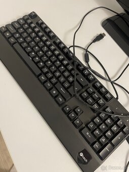 Herní Počítač na náhradní díly – jen rozbitý zdroj - 14